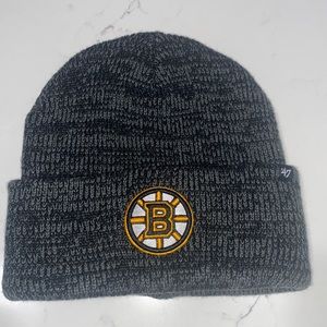 BOSTON BRUINS CUFF KNIT HAT BERING 47 Embroidered B Unisex